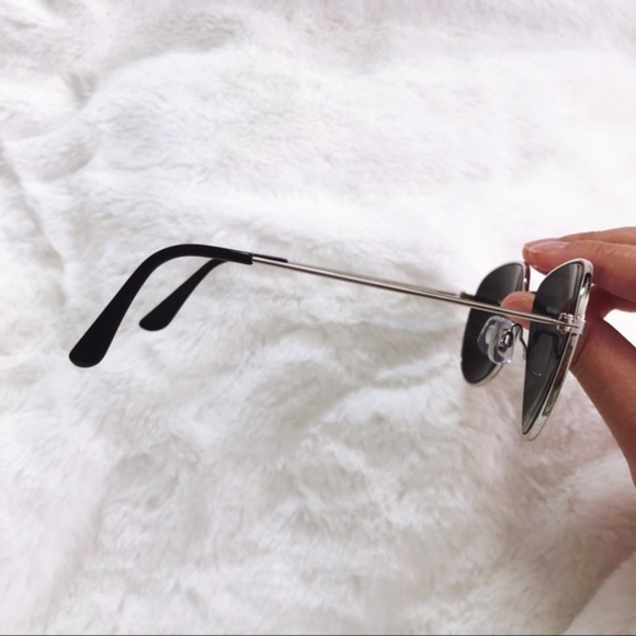 Hunter Mirrored Aviator Sunglasses - Picture 4 of 16